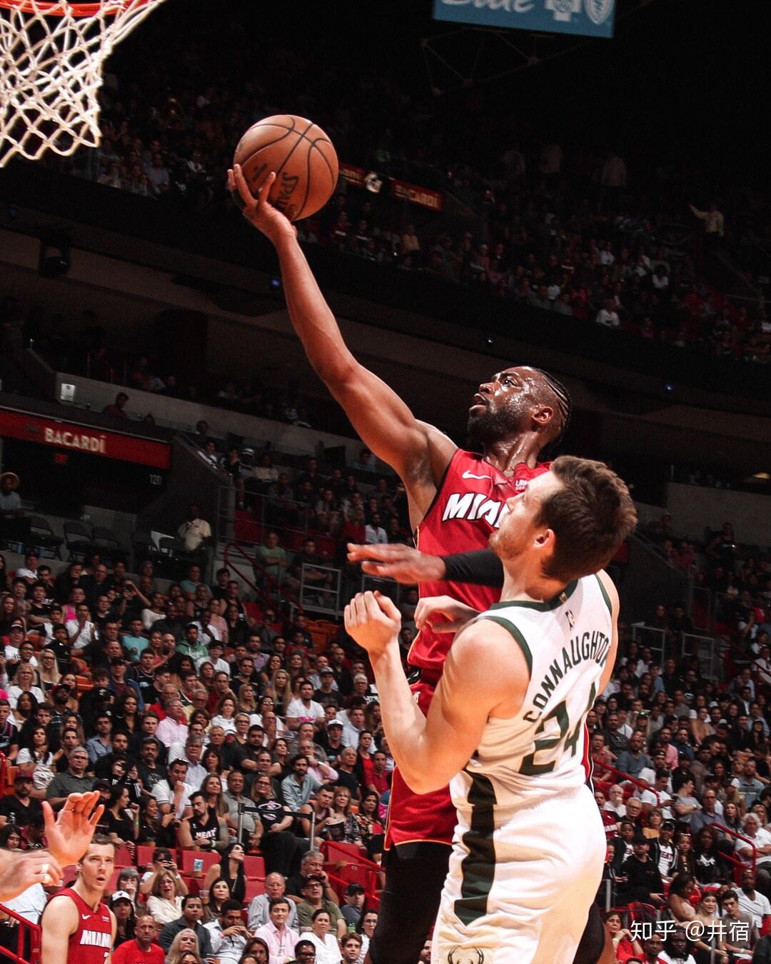 密尔沃基为什么叫雄鹿 密尔沃基为什么叫雄鹿