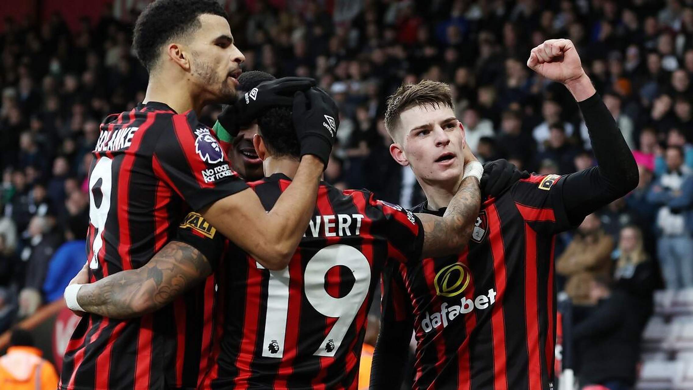 纽约尼克斯发布备战花絮，转会期战术微调，英超任务艰巨，年轻球员得到机会的简单介绍娱乐平台