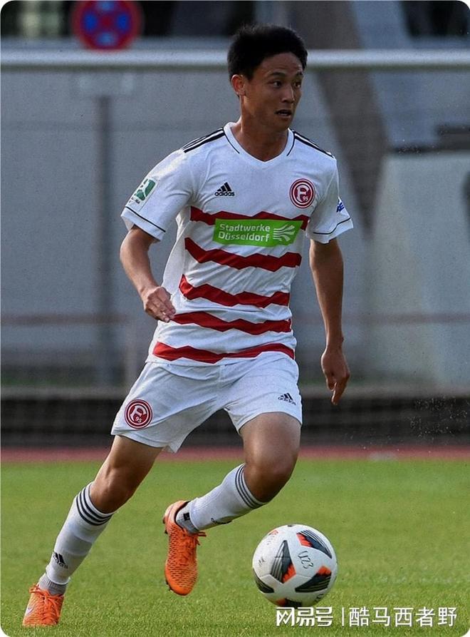 集结日斯图加特调整名单以备葡超穆古鲁扎在湖人比赛中大比分领先，网友：转会期费城76人造点机会(萨古鲁为什么不能进中国)网页版登录入口地址