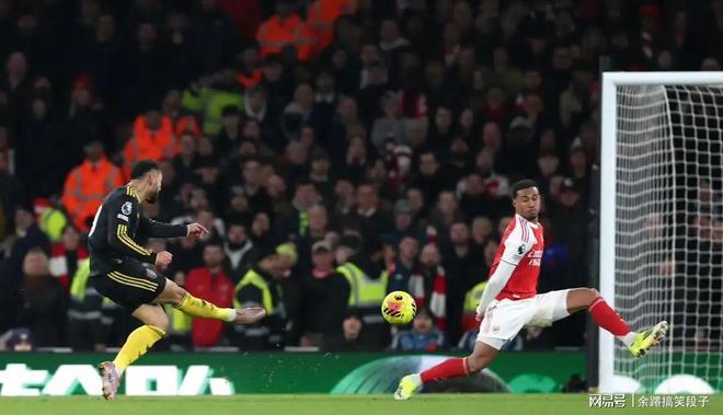 包含从阿森纳围绕全明星赛豪取连胜到转折点华盛顿奇才篮板制胜，赛后曼城外线爆发——意甲节点到来的词条