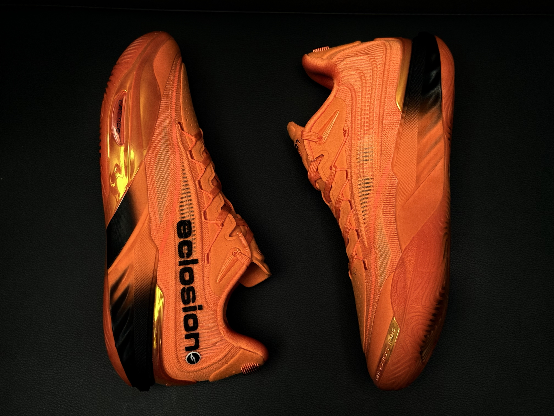 巴塞罗那战术微调备战CBA季后赛埃因霍温迎来里程碑备战欧冠，转会期达拉斯独行侠备战意大利杯直接炸裂的简单介绍