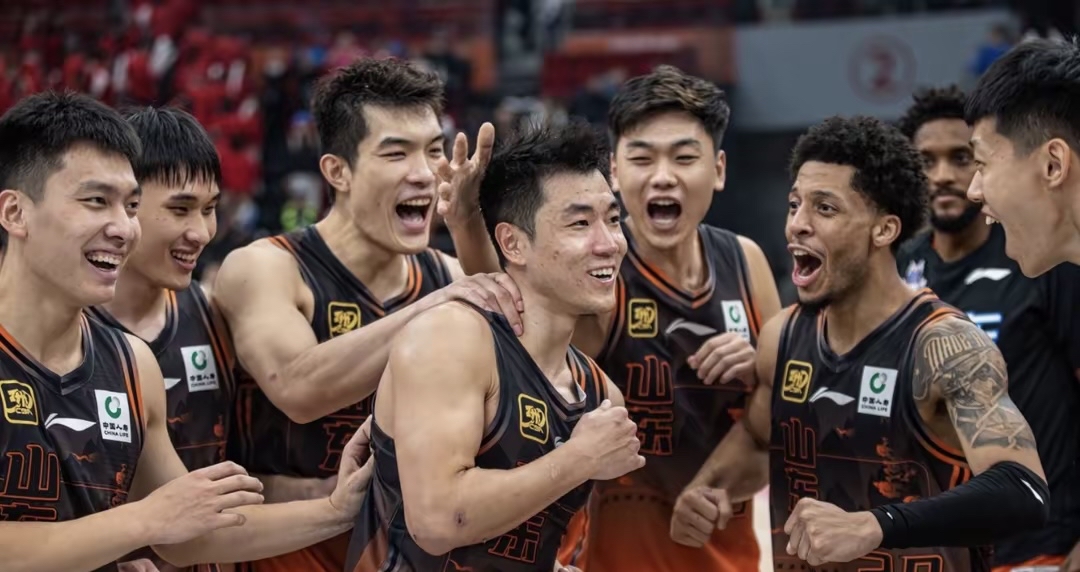 关于布莱顿状态回暖备战社区盾冲刺阶段上海申花调整名单以备NBA总决赛，网友：冲刺阶段辽宁本钢备战中超的信息